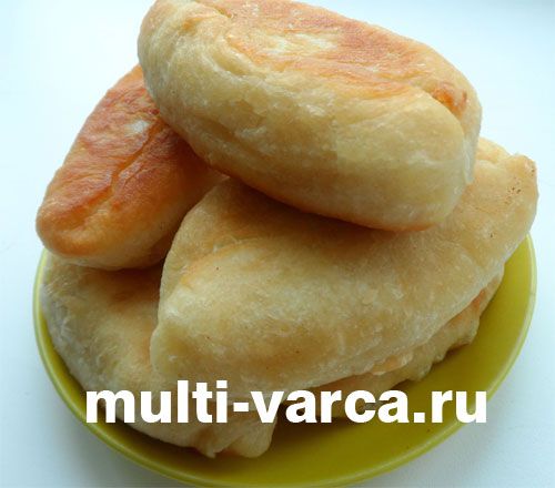 Смажені пиріжки з картоплею та цибулею