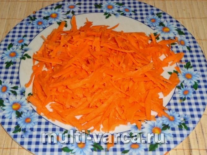 Солянка з куркою в мультиварці