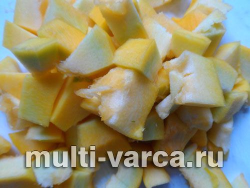 Солодкі купати з гарбуза з фініками