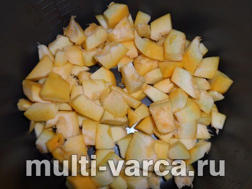 Солодкі купати з гарбуза з фініками