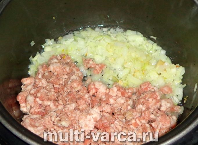 Спагеті з фаршем у мультиварці