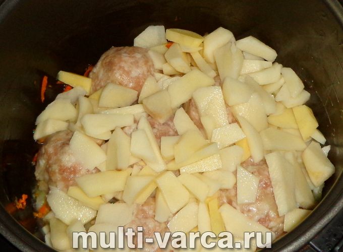 Суп із тефтелями в мультиварці