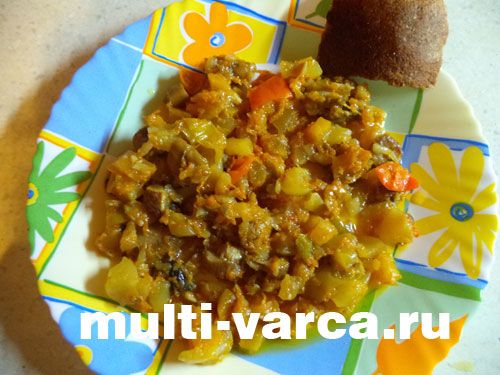 Тушковані гриби з овочами в мультиварці