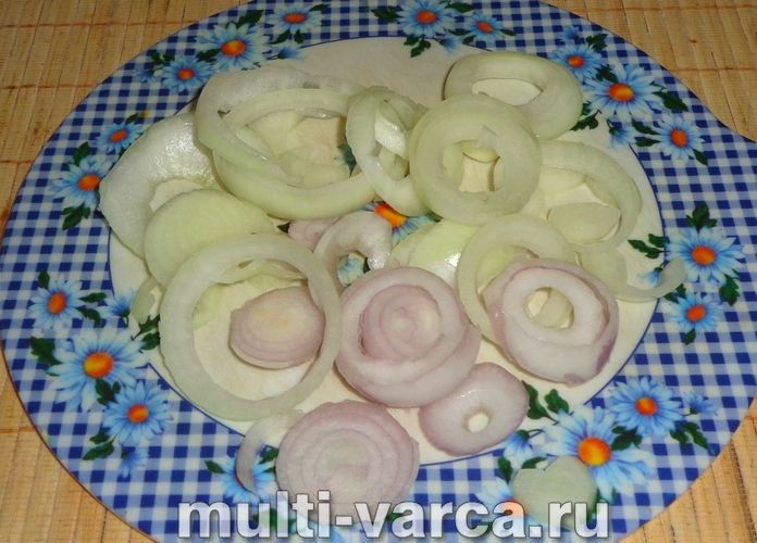 Тушонка з риби в мультиварці
