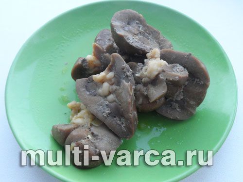 Варені свинячі нирки