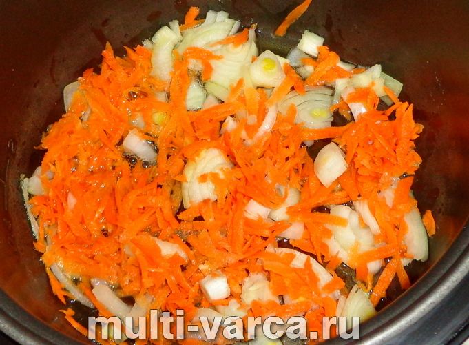 Заморожені голубці в мультиварці