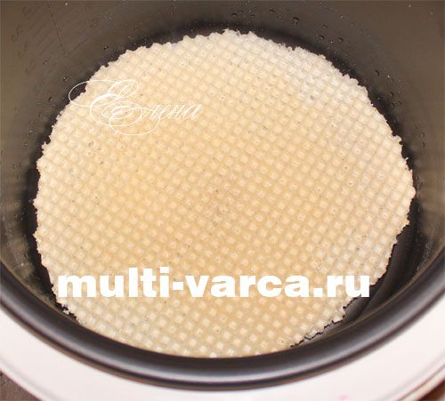 Запіканка з фаршем у мультиварці