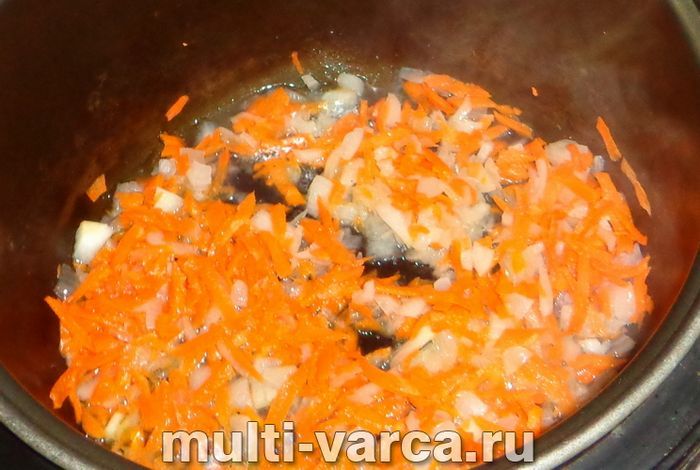 Булгур із баклажанами в мультиварці