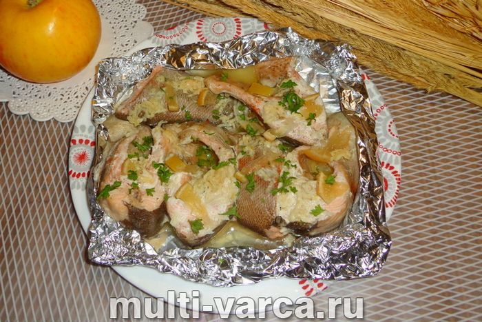Форель у фользі в мультиварці