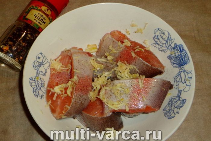 Форель у фользі в мультиварці