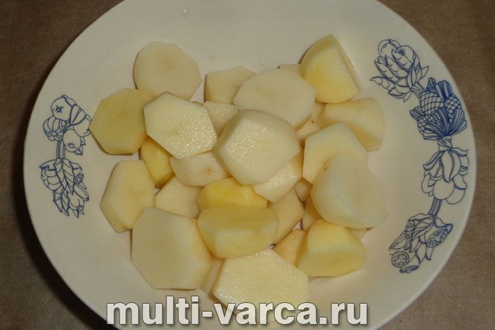 Форель запечена з картоплею