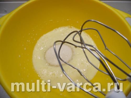 Яблучний пиріг із кедровими горіхами