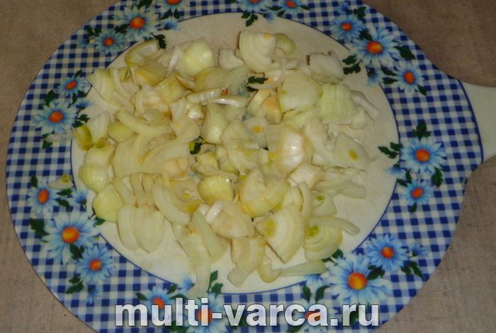 Кабачки з фаршем у мультиварці