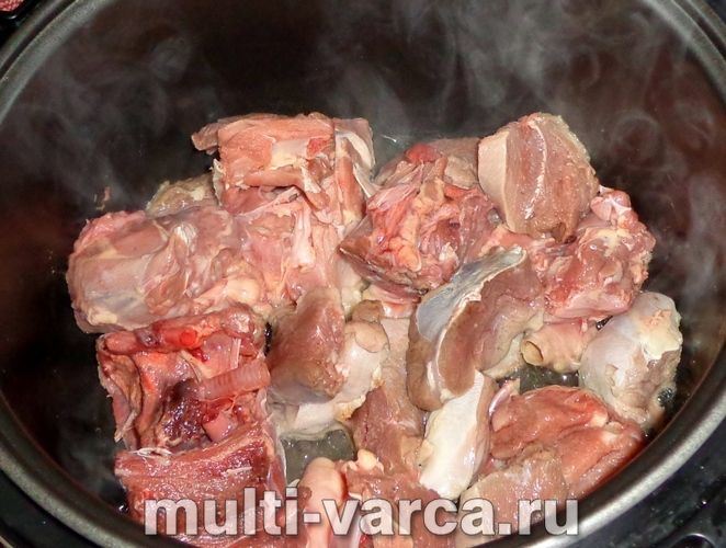 Качка з апельсинами в мультиварці