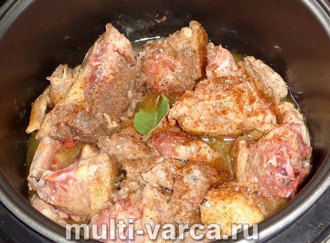 Качка з апельсинами в мультиварці