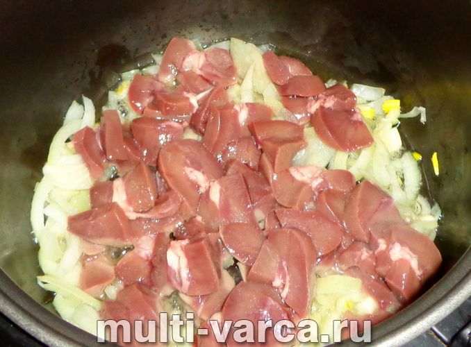 Картопля з нирками в мультиварці