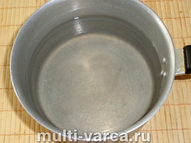 Компот із яблук і смородини на зиму