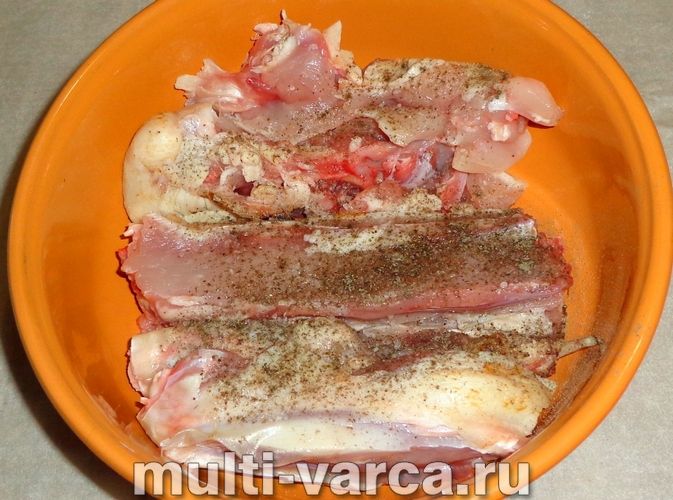 Кролик у соєвому соусі в мультиварці