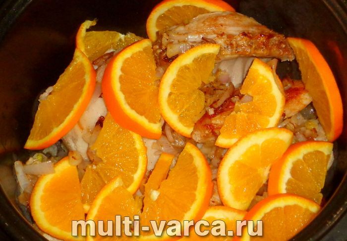 Кролик з апельсинами в мультиварці