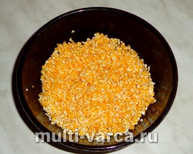 Кукурудзяна каша з гарбузом у мультиварці