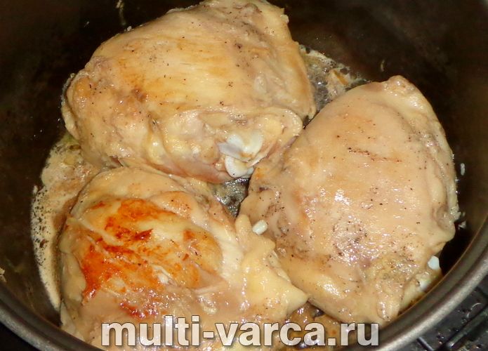 Курячі стегна в соєвому соусі в мультиварці