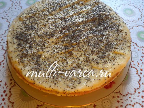 Маковий торт із заварним кремом