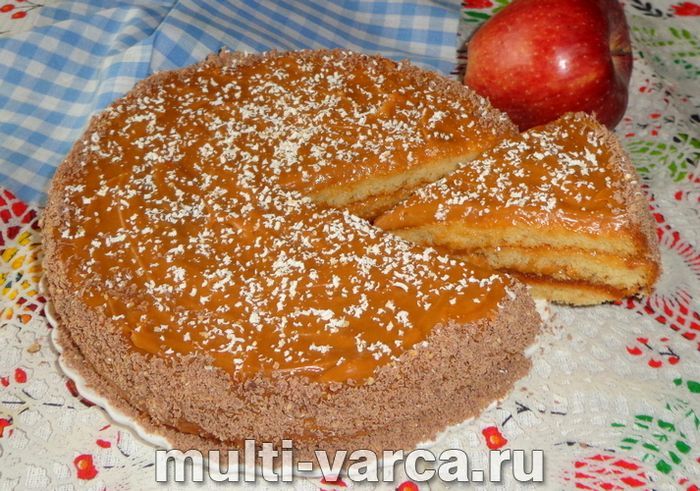 Медовик зі згущеним молоком у мультиварці