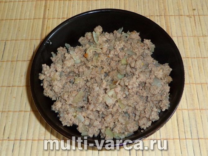 Млинці з фаршем