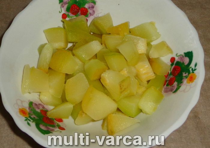 Печінка з кабачками в мультиварці