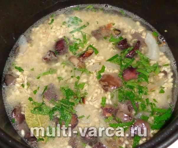 Перлова каша з грибами в мультиварці