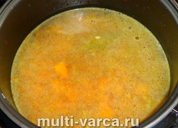 Перловка з гарбузом у мультиварці
