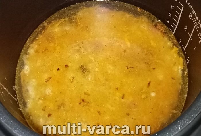 Перловка з квасолею в мультиварці