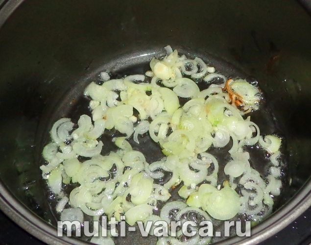 Перловка з овочами на гарнір у мультиварці