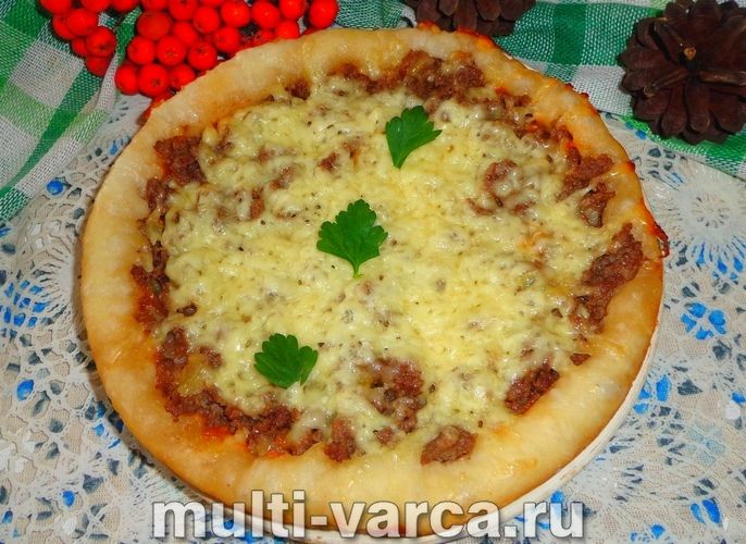 Піца з фаршем у мультиварці