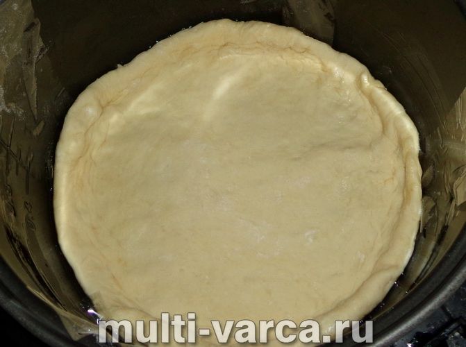 Піца з фаршем у мультиварці