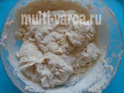 Пиріжки зі сметанного тіста з грибами