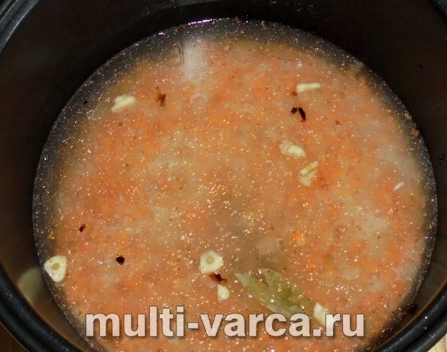 Рис із сочевицею в мультиварці