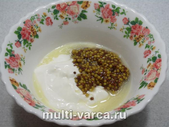 Салат із рисом і копченою куркою