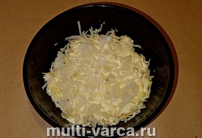 Салат &laquo;Рибки в ставку&raquo;