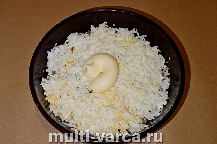 Салат &laquo;Рибки в ставку&raquo;