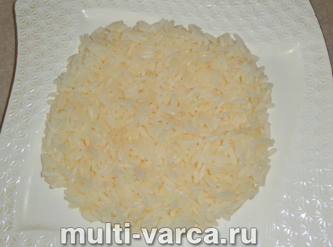 Салат "Свинка" з рисом, яйцем і копченим м'ясом