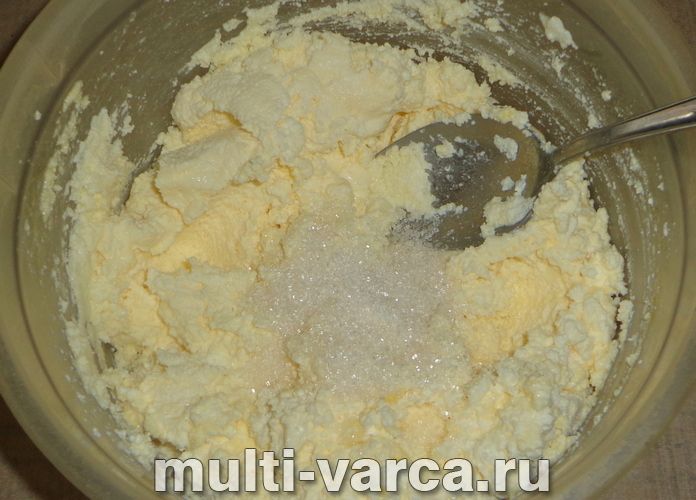 Сирна запіканка з пластівцями в мультиварці