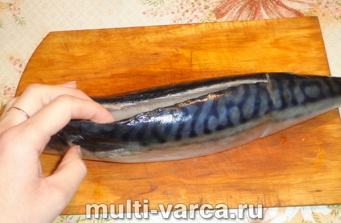 Скумбрія в духовці