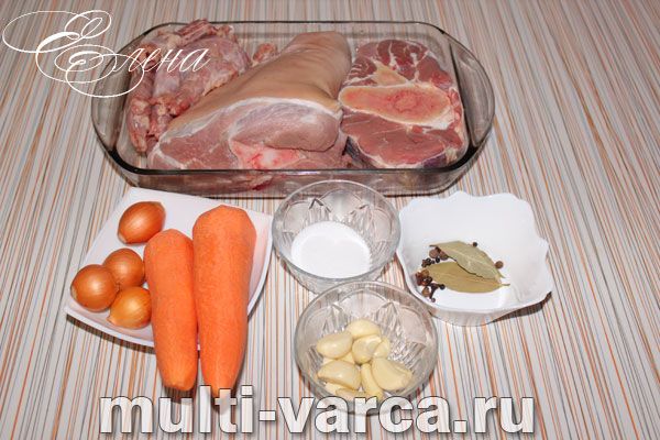 Смачний домашній холодець зі свинини та яловичини
