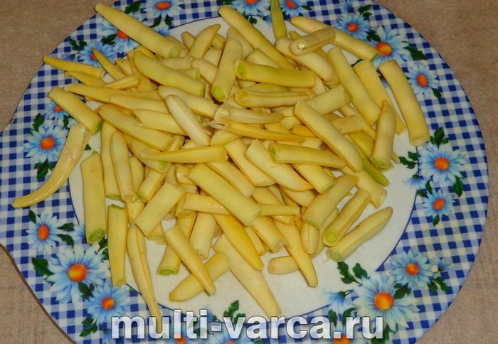 Стручкова квасоля з гречкою в мультиварці