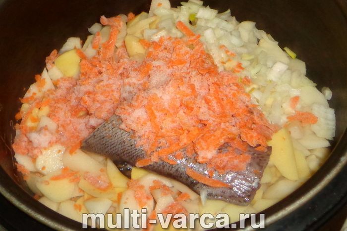 Суп із форелі в мультиварці