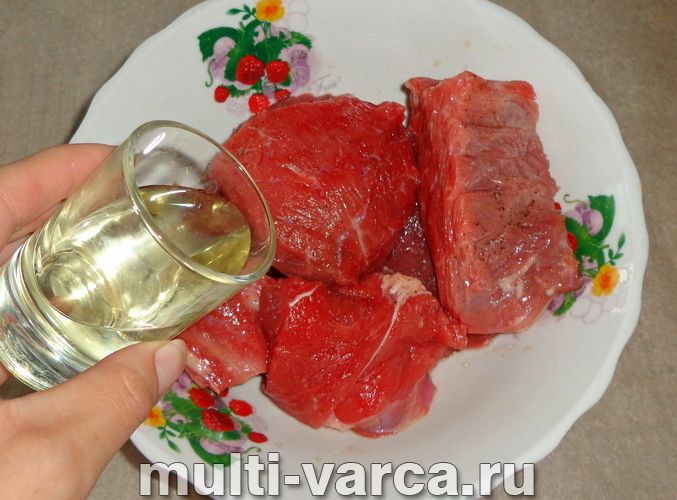 Телятина на пару в мультиварці