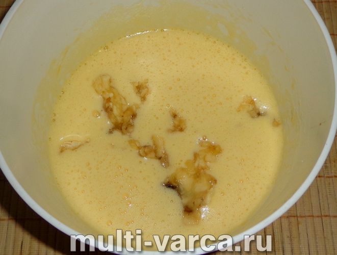Банановий торт у мультиварці