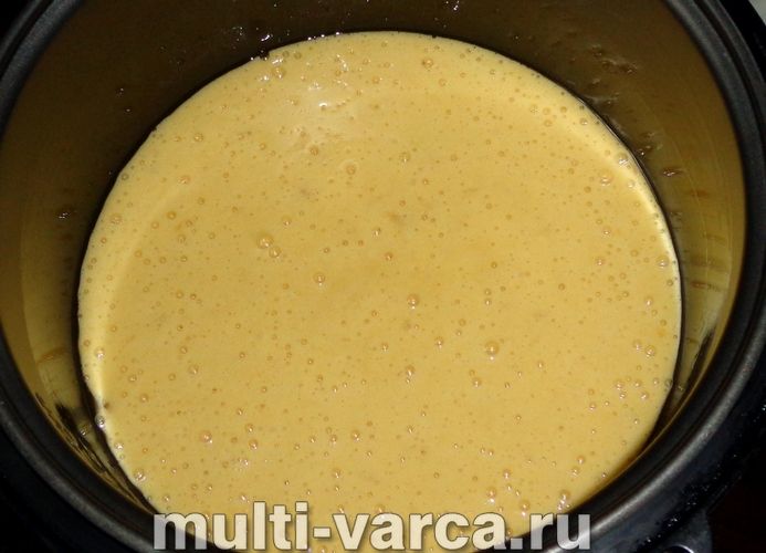 Банановий торт у мультиварці