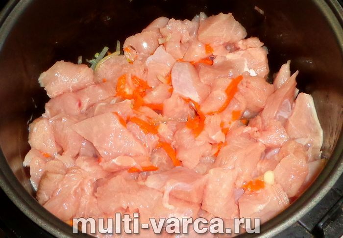 Броколі з м'ясом у мультиварці
